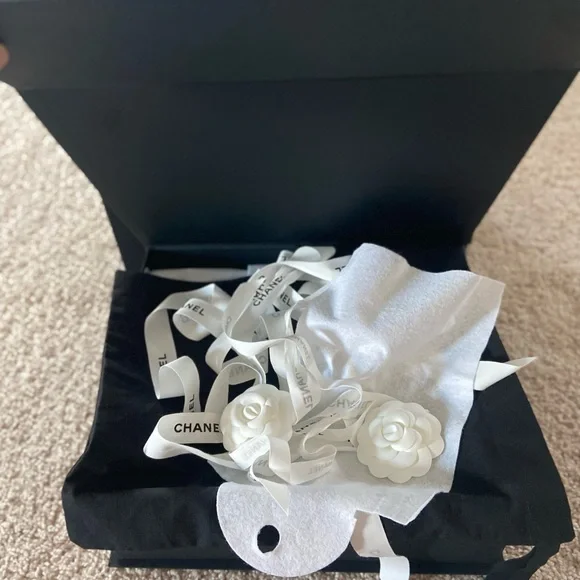 Chanel small Kelly bag. Black calf leather - Picture 4 of 17